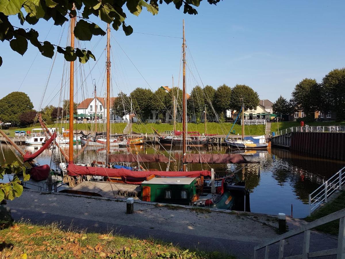 Ferienglueck An Der Nordsee Buche Deine Erdgeschoss-Ferienwohnung Mit Kamin Terrasse Und Eingezaeuntem Garten Fuer Unvergessliche Auszeiten Altfunnixsiel Esterno foto